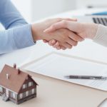 Estate Administrator shaking hands with client